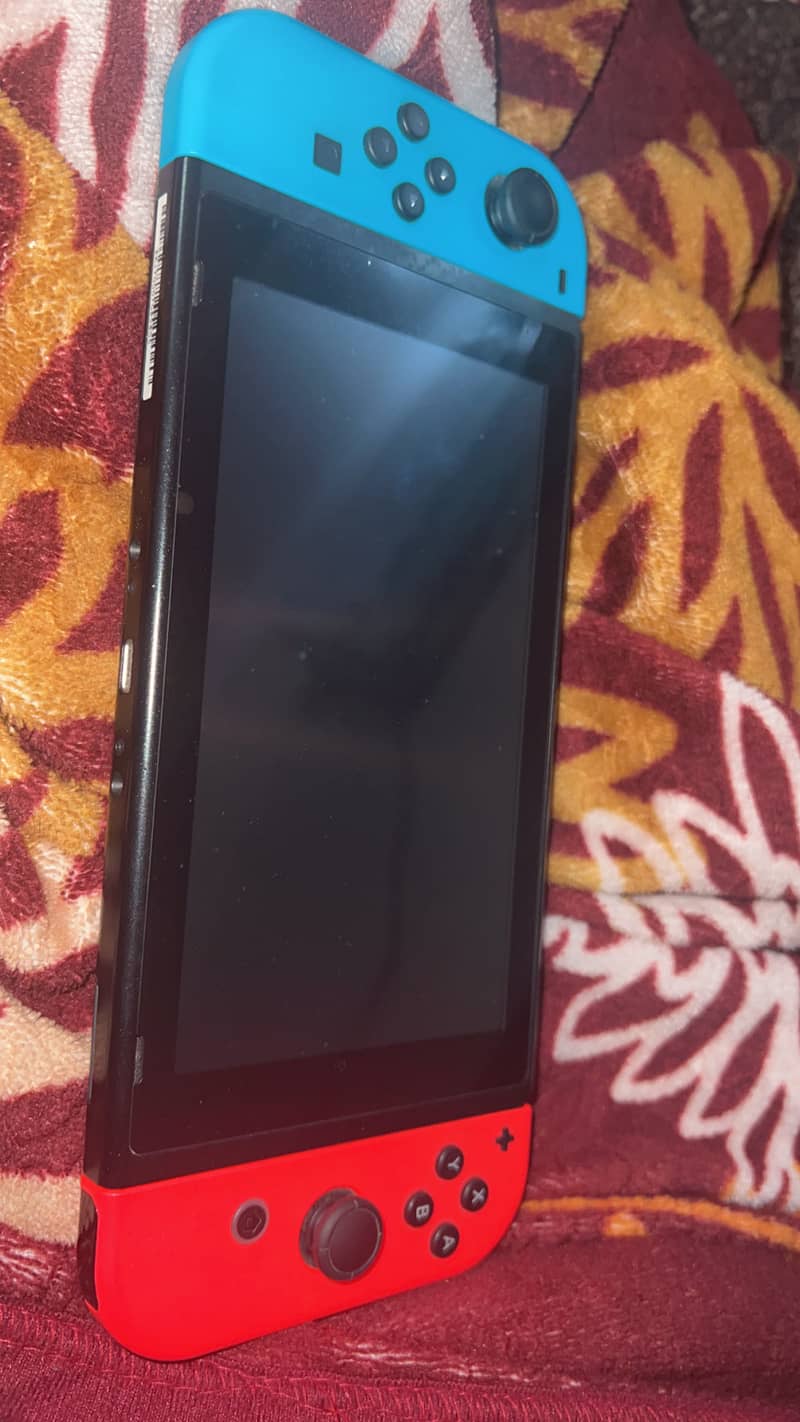 NINTENDO SWITCH perfect condition 1