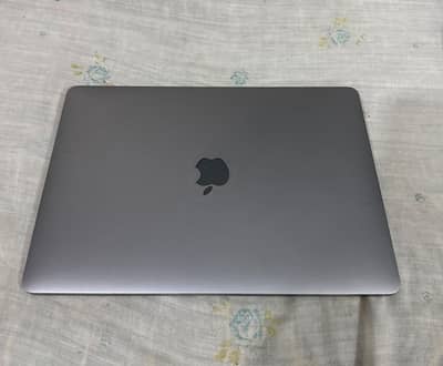 Apple MacBook Pro 13-inch 2017
