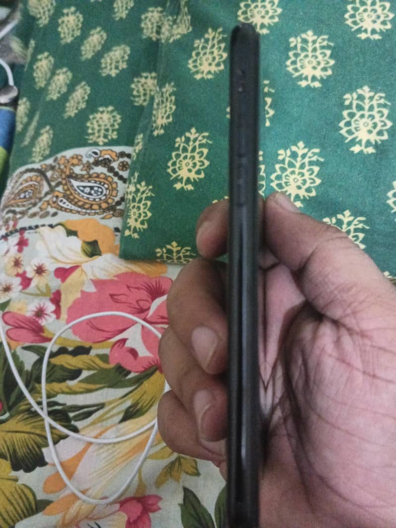 Apple iPhone 7 1
