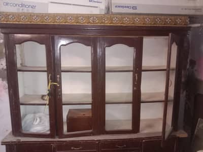 showcase for sale see pictures