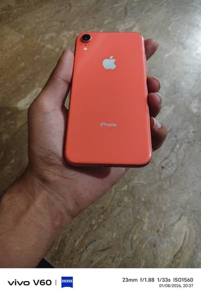 Apple iPhone XR