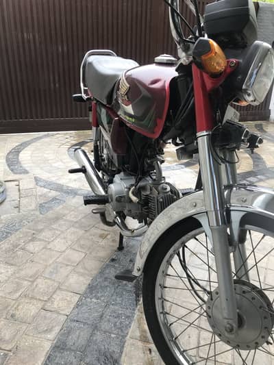 Honda CD 70 model 2022