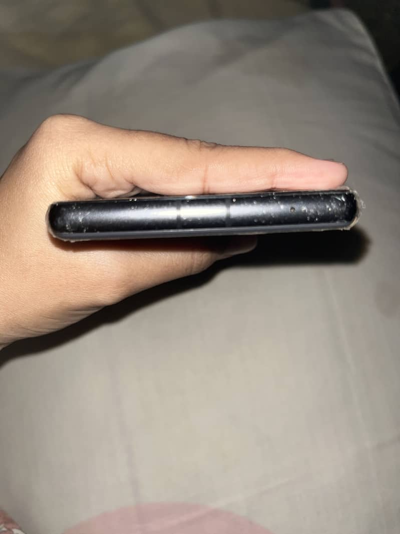 Google Pixel 7a 4
