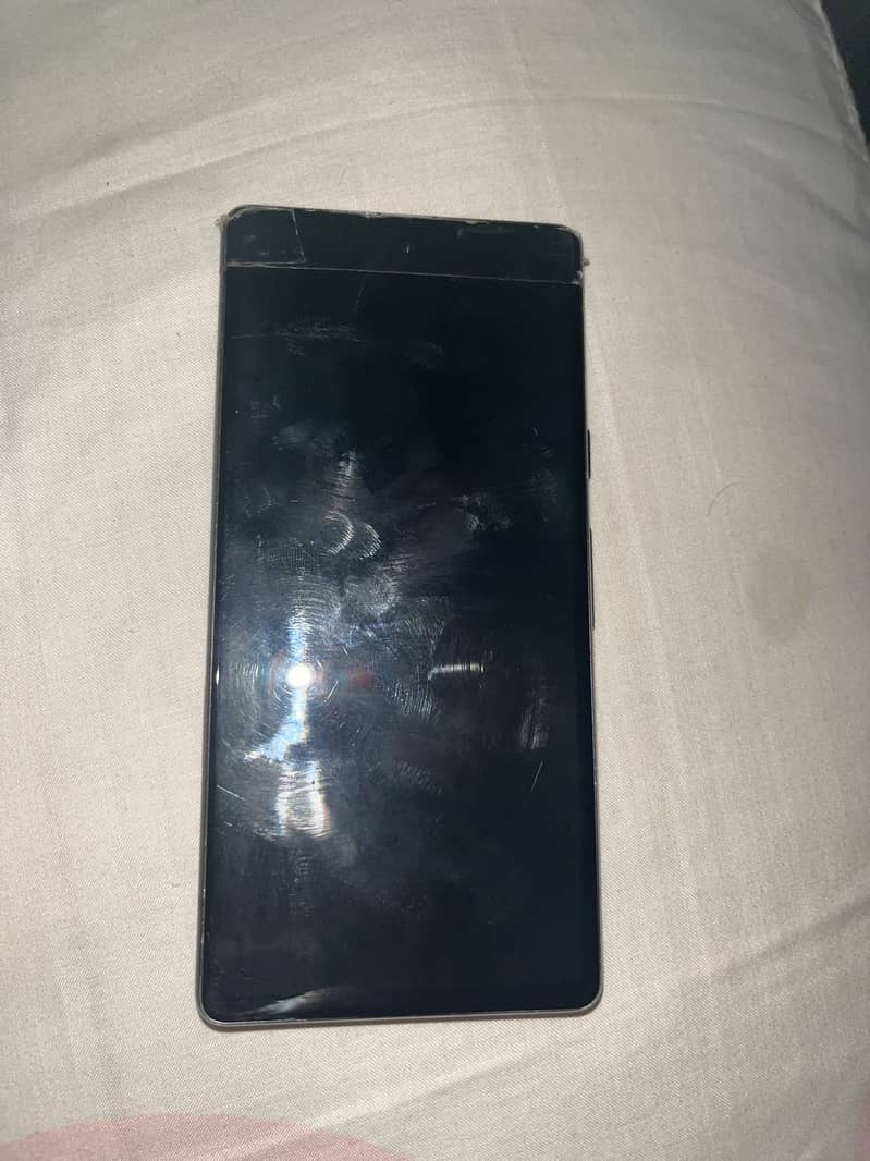 Google Pixel 7a 5