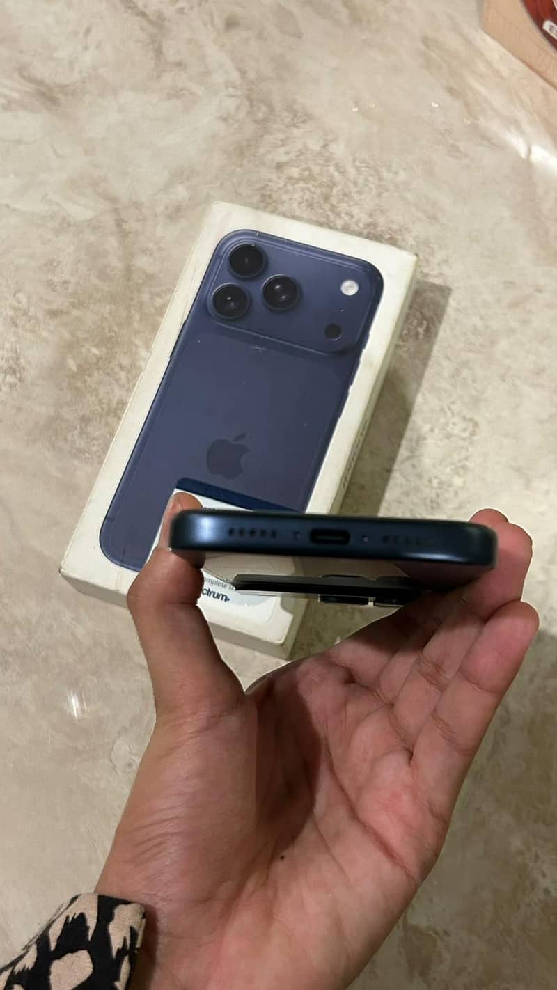 Apple iPhone 17 Pro 3