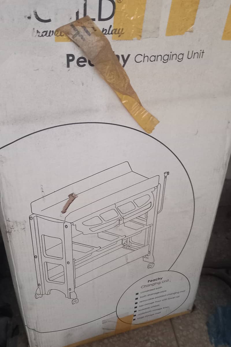 Diaper changing unit or bathing unit 1