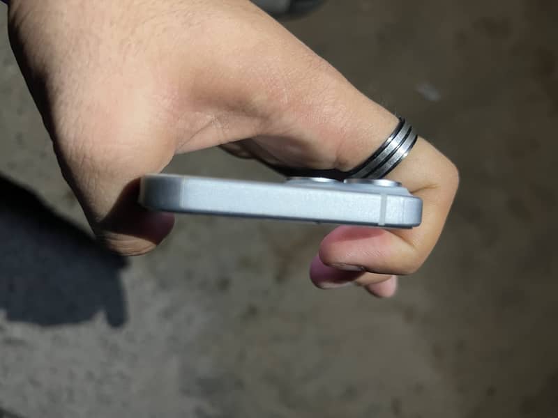 Apple iPhone 15 1