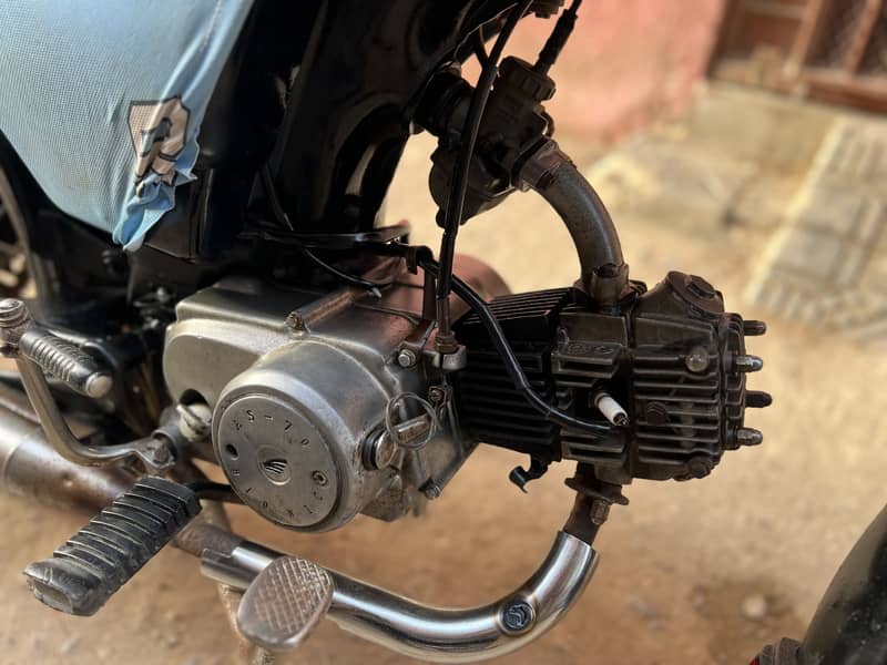 Bionic 2016 70cc 3