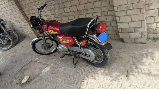 Urgent sale Honda 125