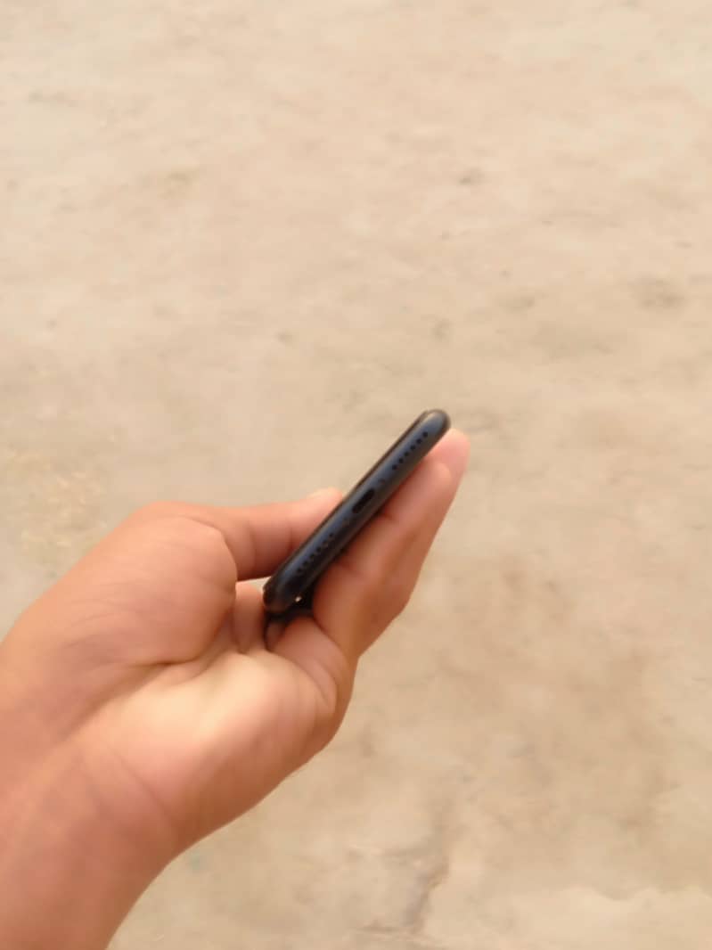 Apple iPhone SE 2