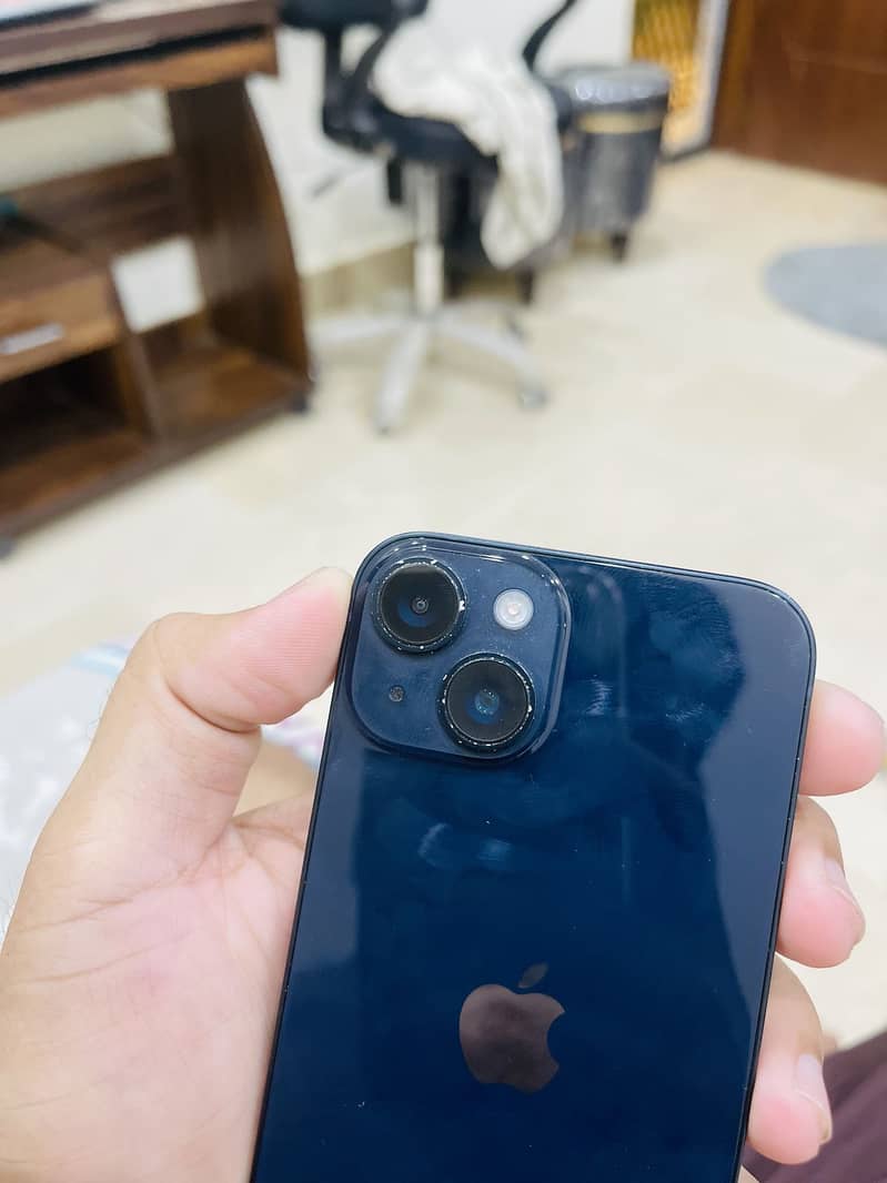 Apple iPhone 14 9