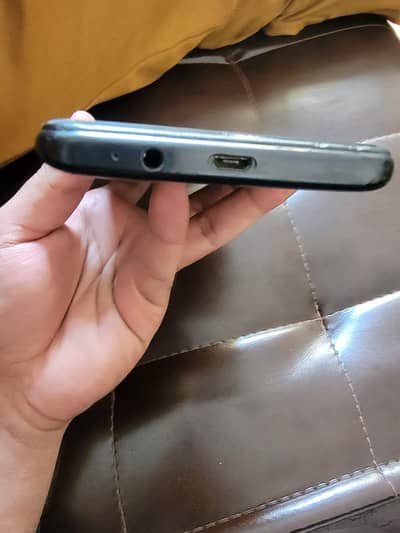 Infinix Hot 10i