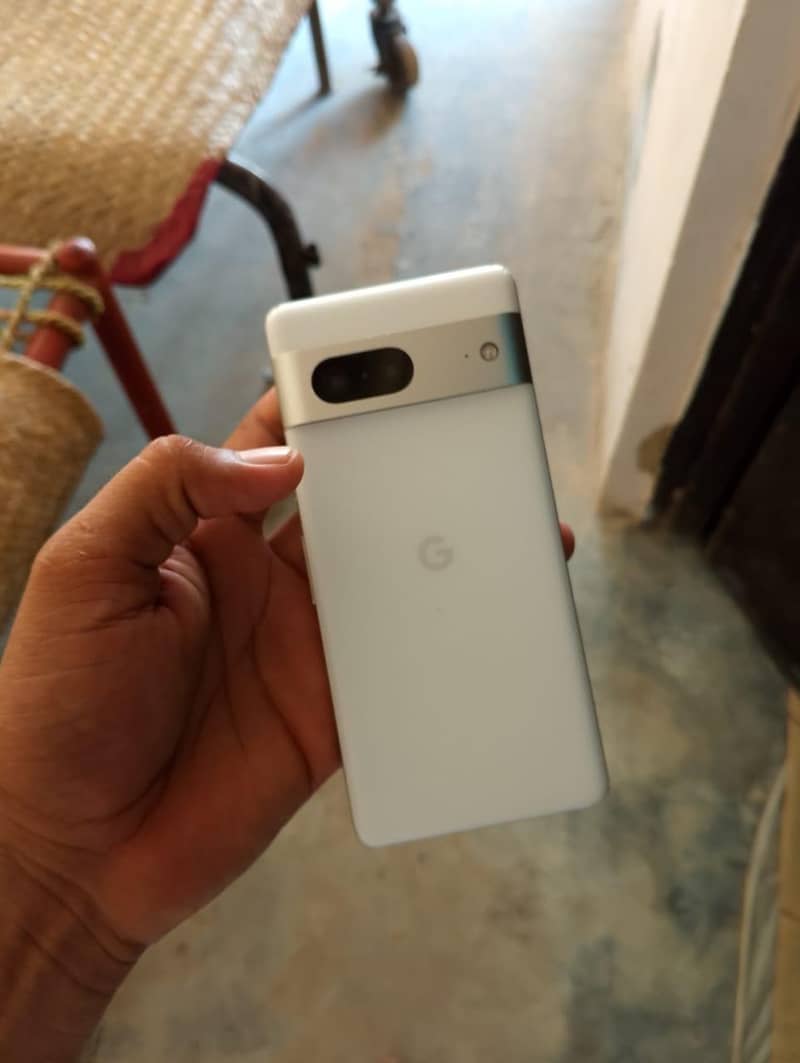 Google Pixel 7 3