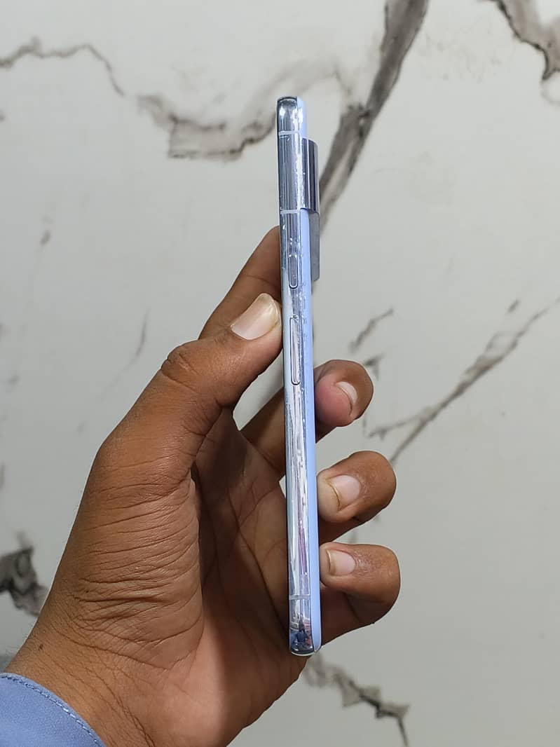 Google Pixel 8 Pro 2