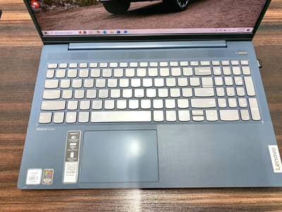 LENOVO IDEAPAD SLIM 5,i7 10th gen,12GBRAM,512GB nvme,6GB iris graphics