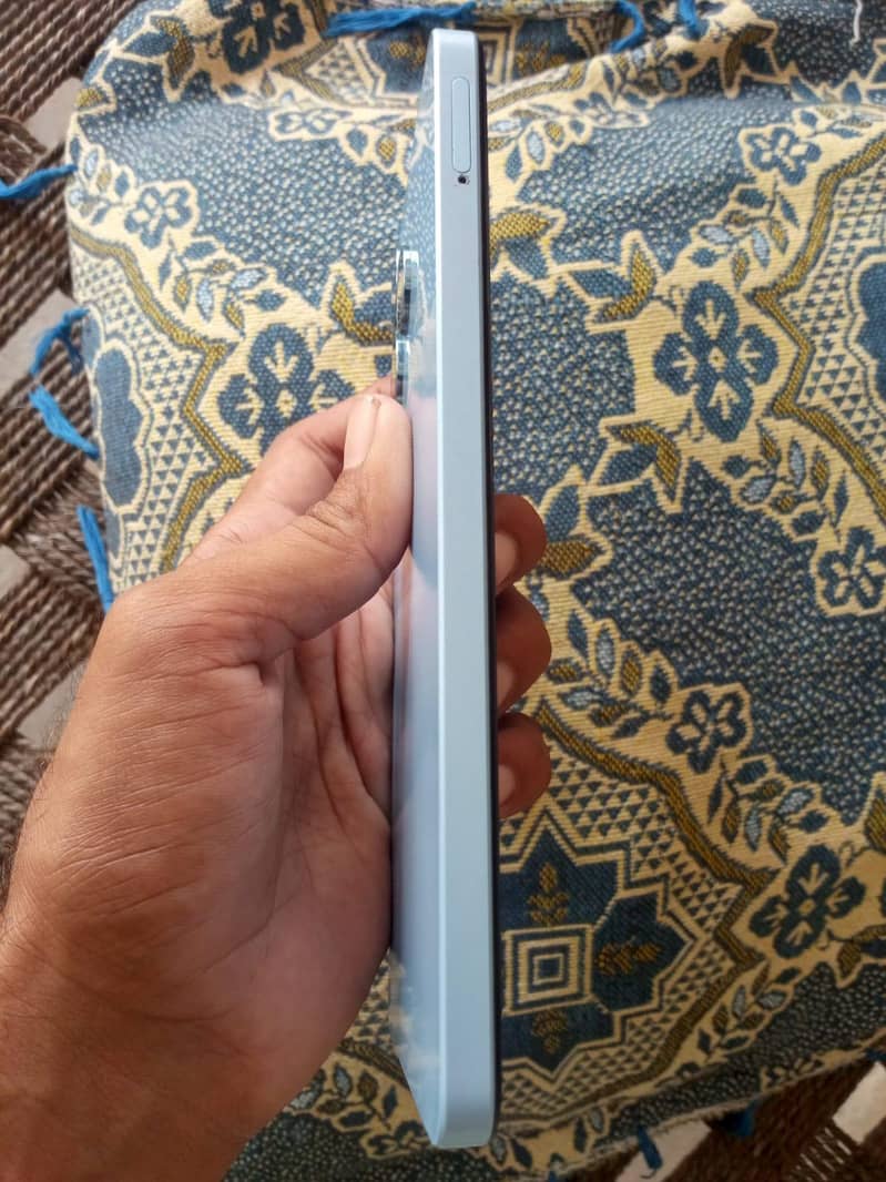 Realme Note 50 4