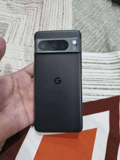 Google Pixel 8 Pro