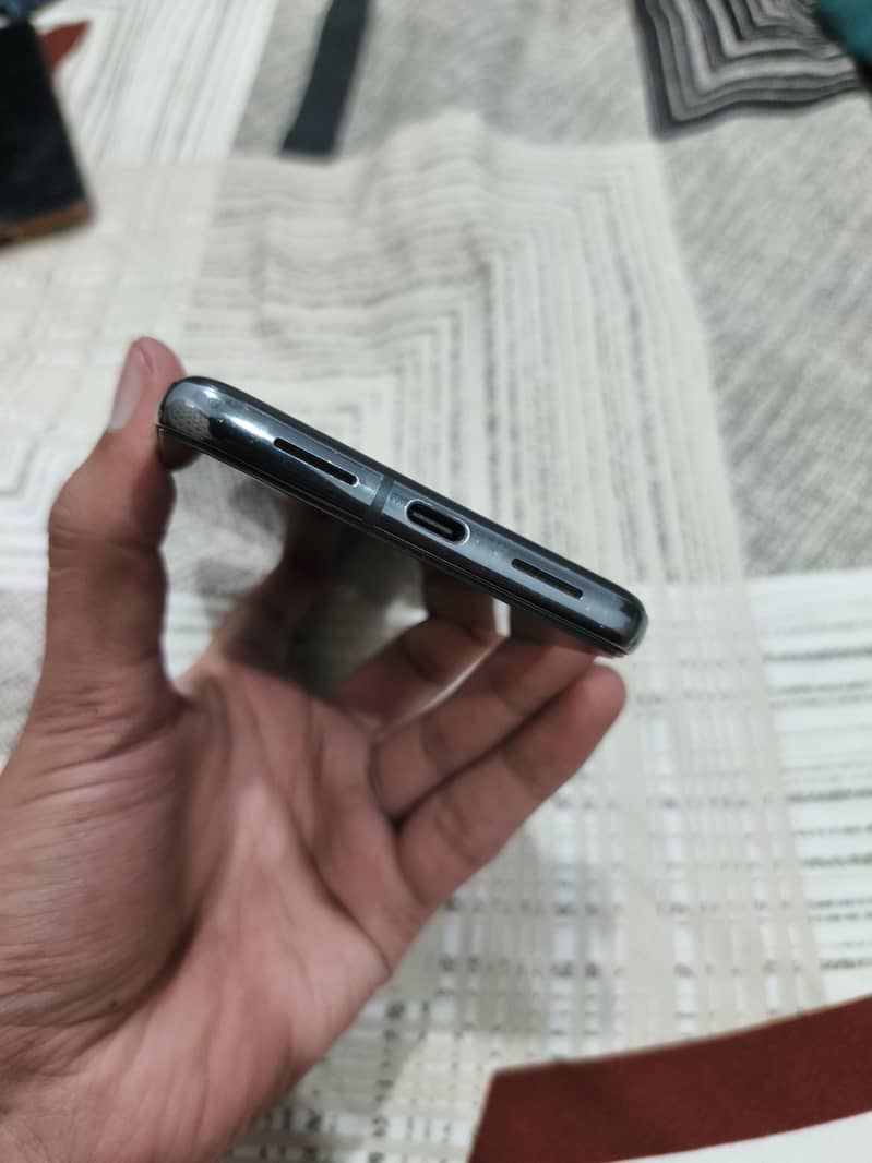 Google Pixel 8 Pro 1