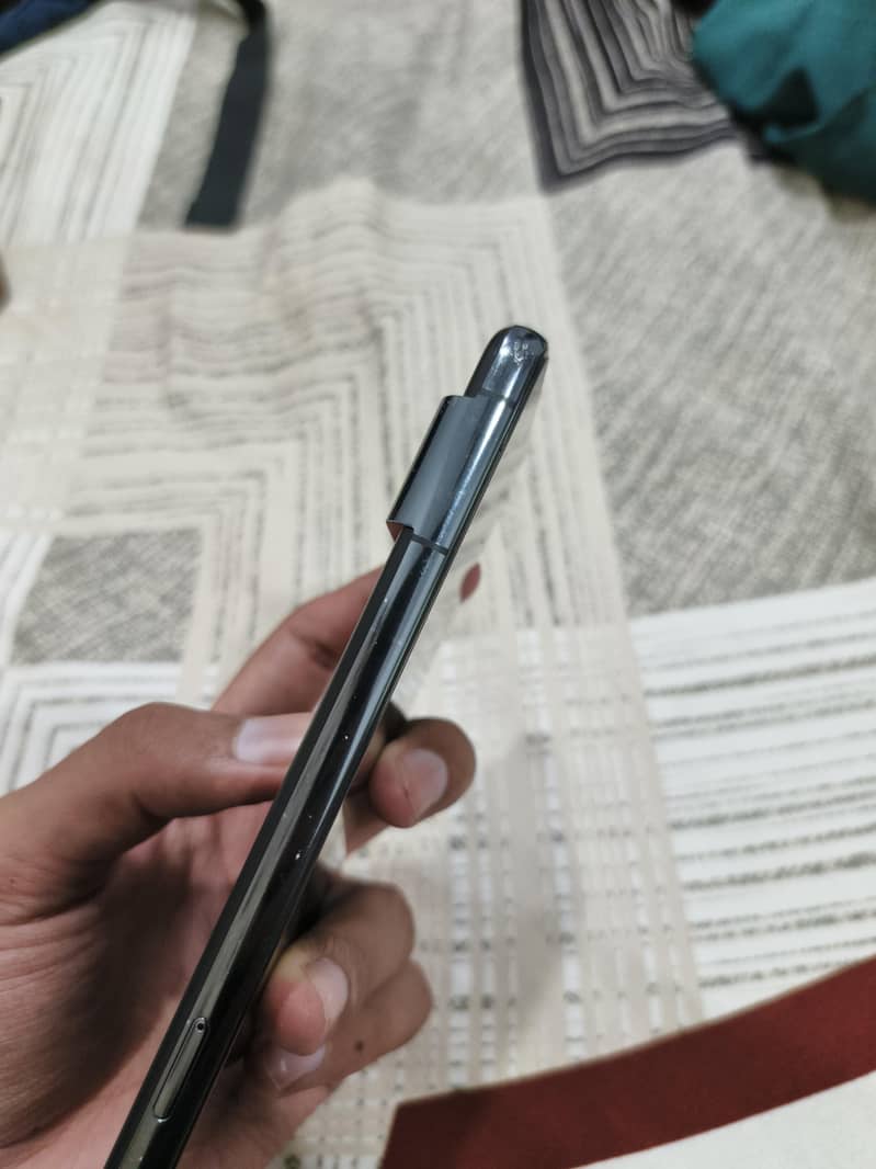 Google Pixel 8 Pro 3