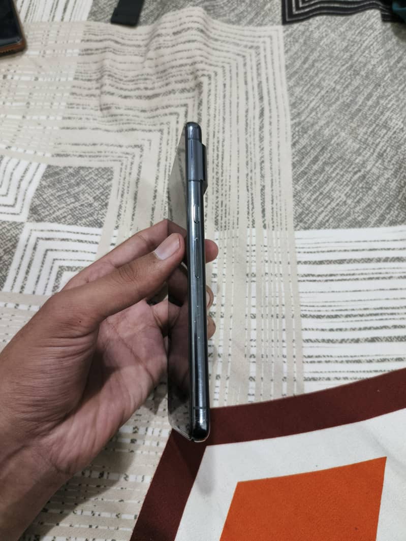Google Pixel 8 Pro 5