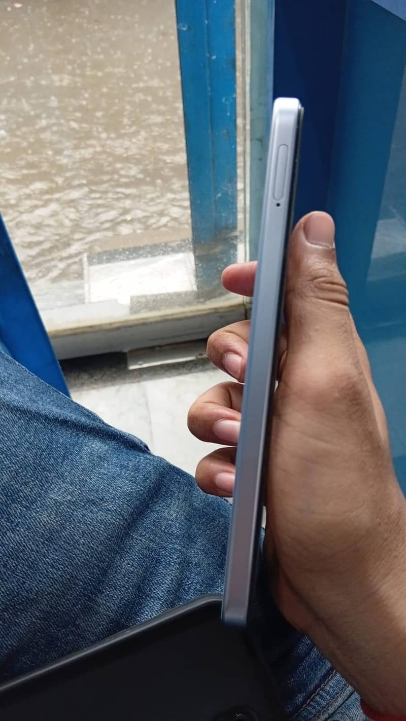 OPPO A6k 1