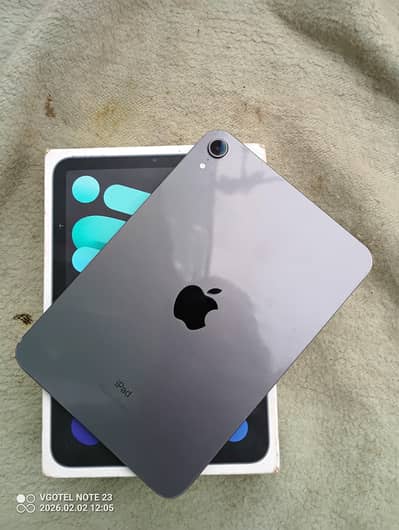 I pad mini 6 with box