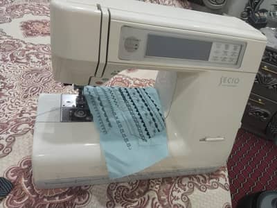 Janome secio 8300 Computerized machine ( Japan Import)