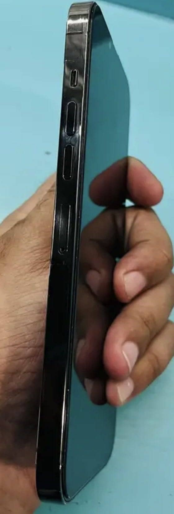 Apple iPhone 13 Pro Max 4