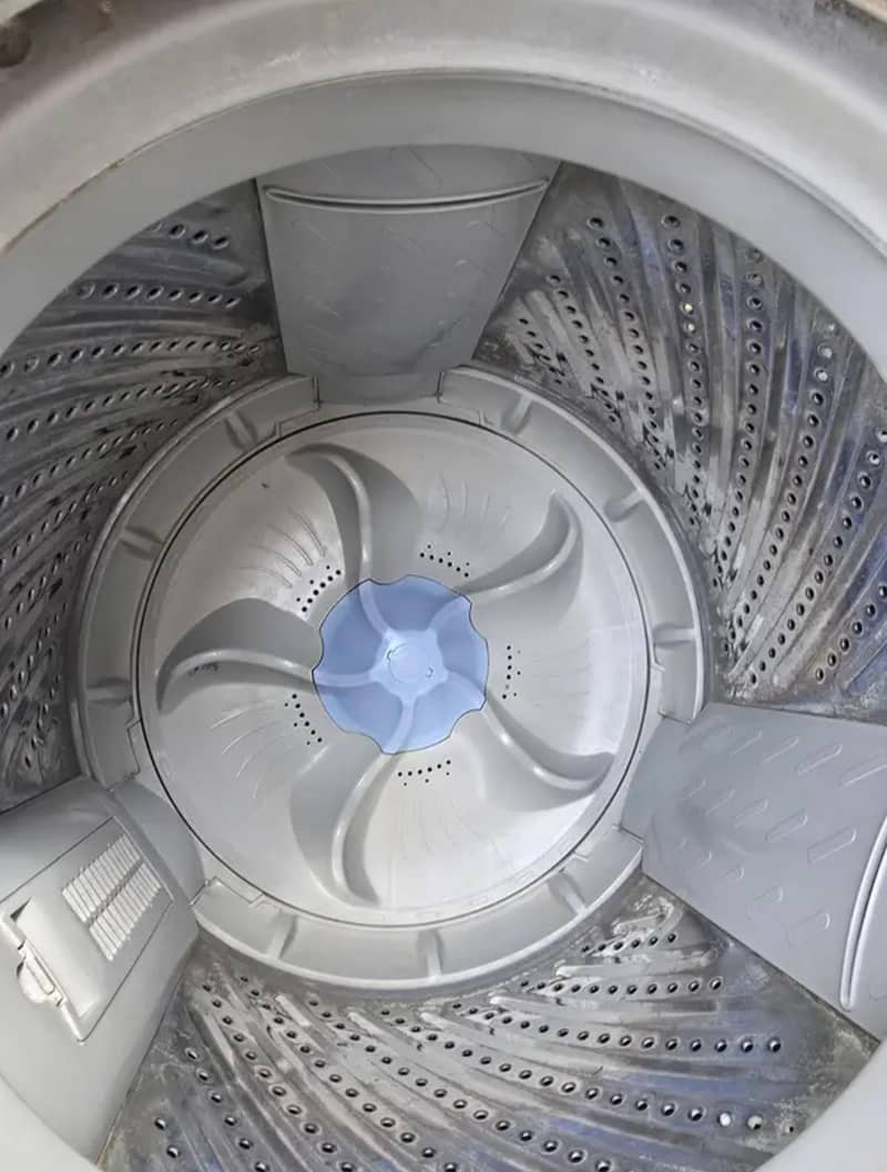 Dawlance Automatic washing machine 2