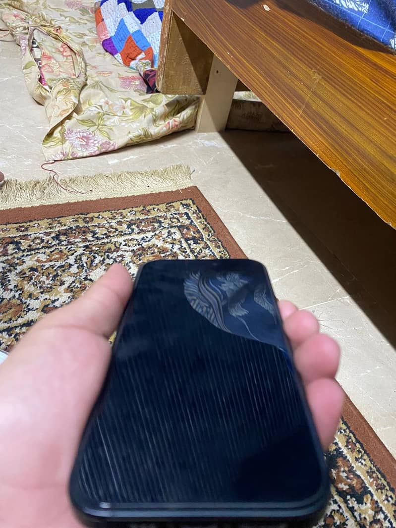 Apple iPhone 15 8