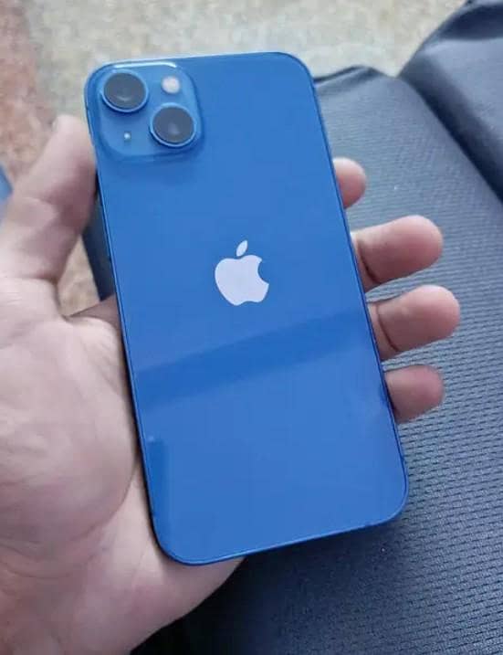 Apple iPhone 13 2
