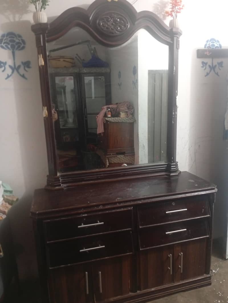 Dressing table 2
