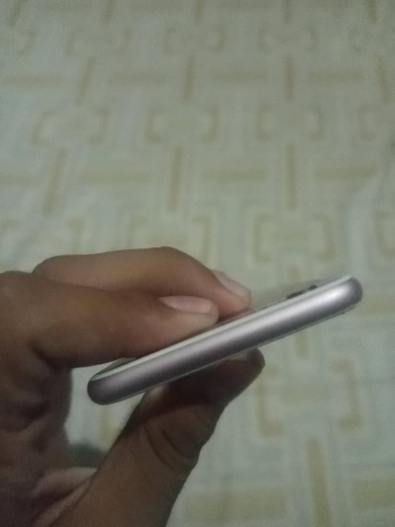 iPhone 6s 9