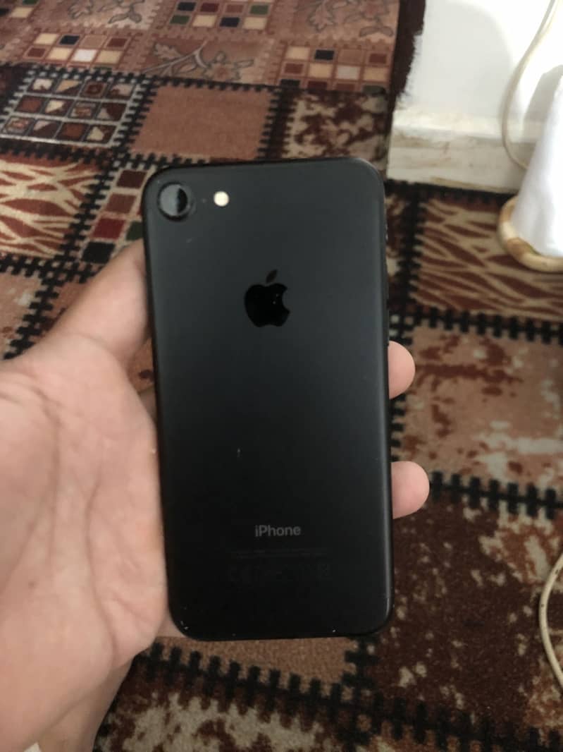 iPhone 7 0