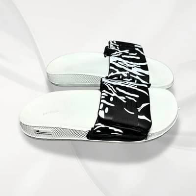 Men Black Printed slide slippers white fome All season
