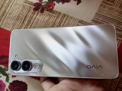 Vivo Y04