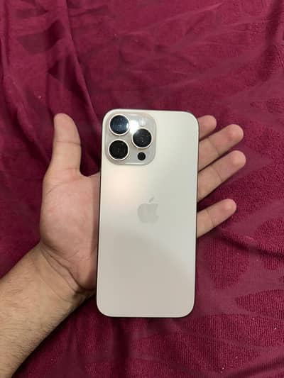 Apple iPhone 16 Pro Max