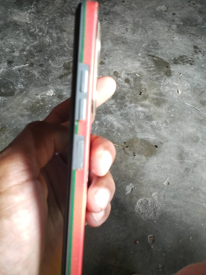 Tecno spark 20 3