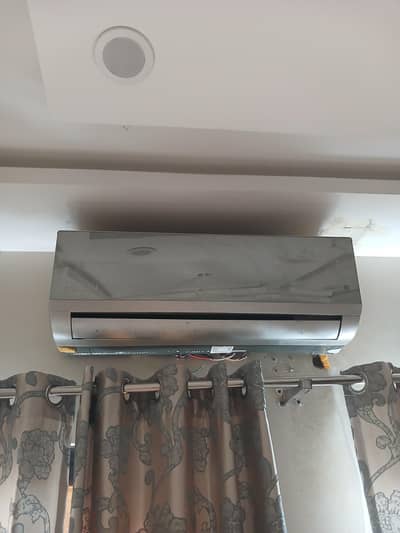 Kenwood 1 ton non inverter