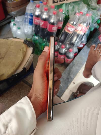 Infinix Note 30
