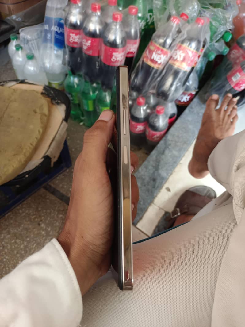 Infinix Note 30 4