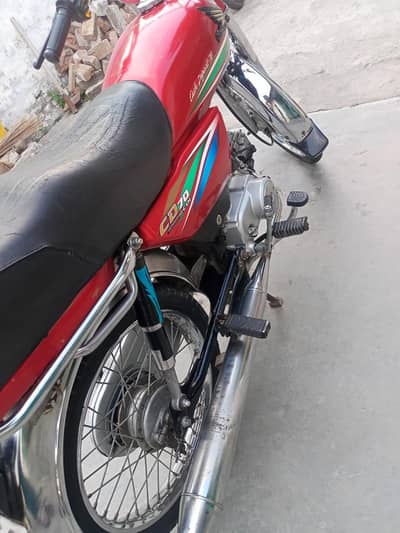 Honda cd 70 cc 2016 model Whatsapp and call 03254954686
