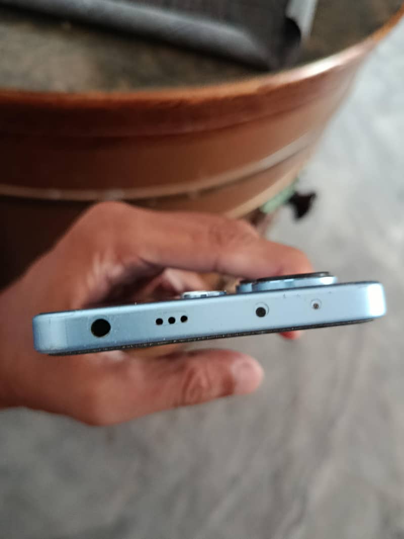 Xiaomi Redmi Note 13 1