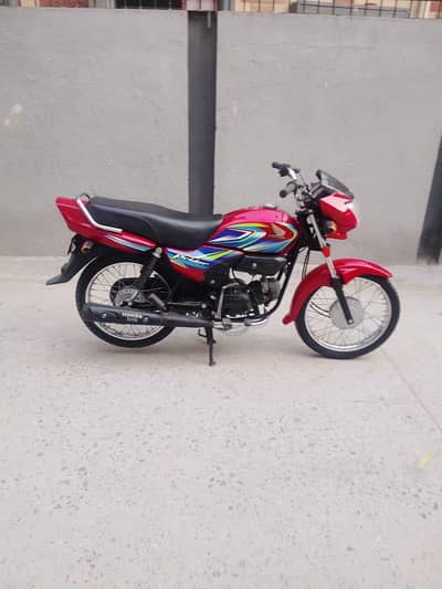 Honda 100 Model 2024