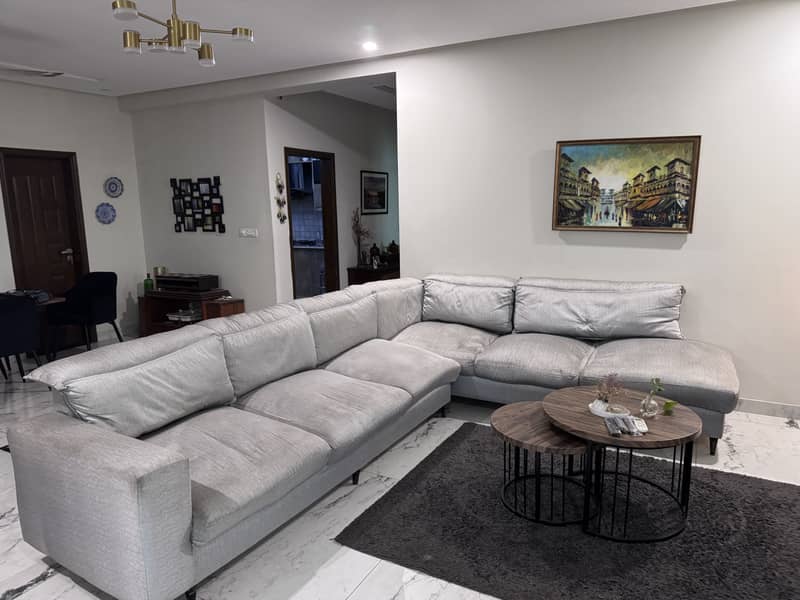L shaped Sofa 0