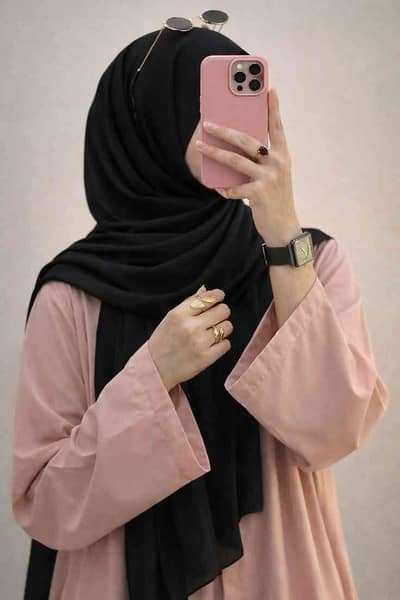 Amna Azam