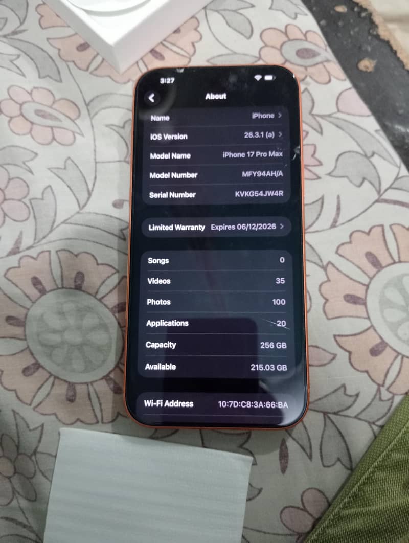 Apple iPhone 17 Pro Max,, 4