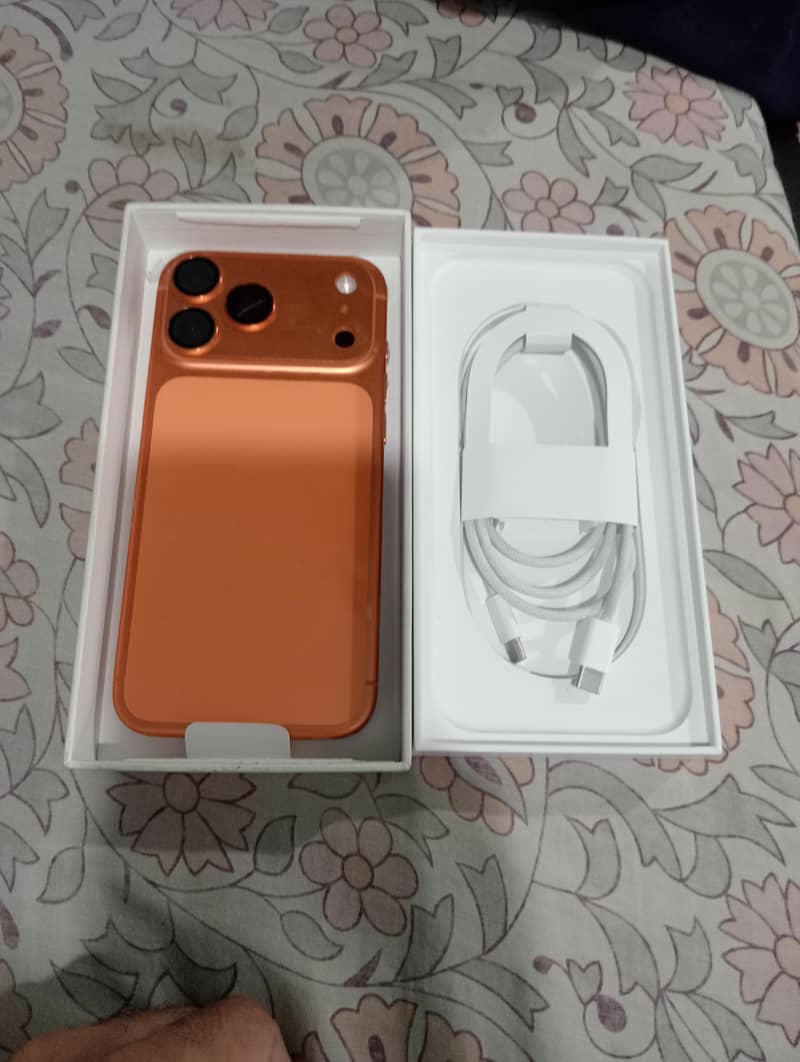 Apple iPhone 17 Pro Max,, 8