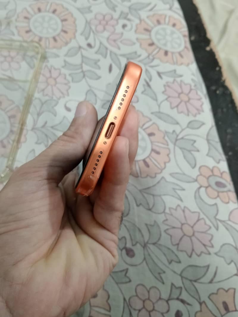 Apple iPhone 17 Pro Max,, 9
