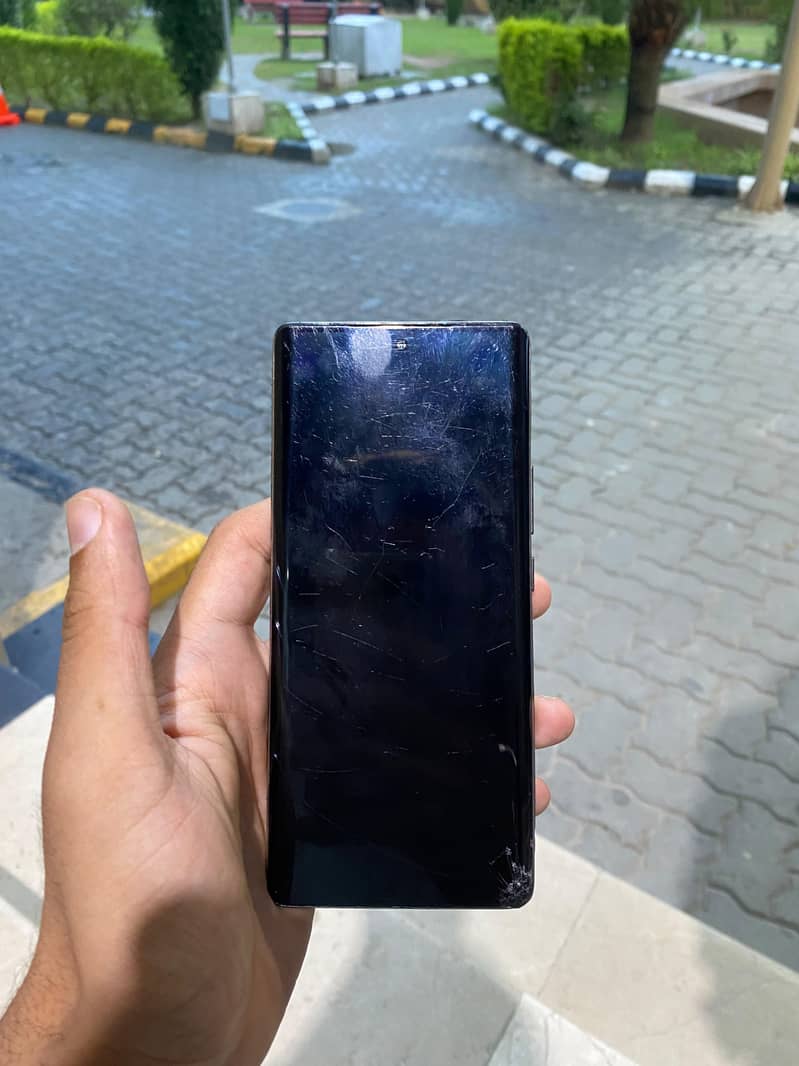 Tecno CAMON 30S 4